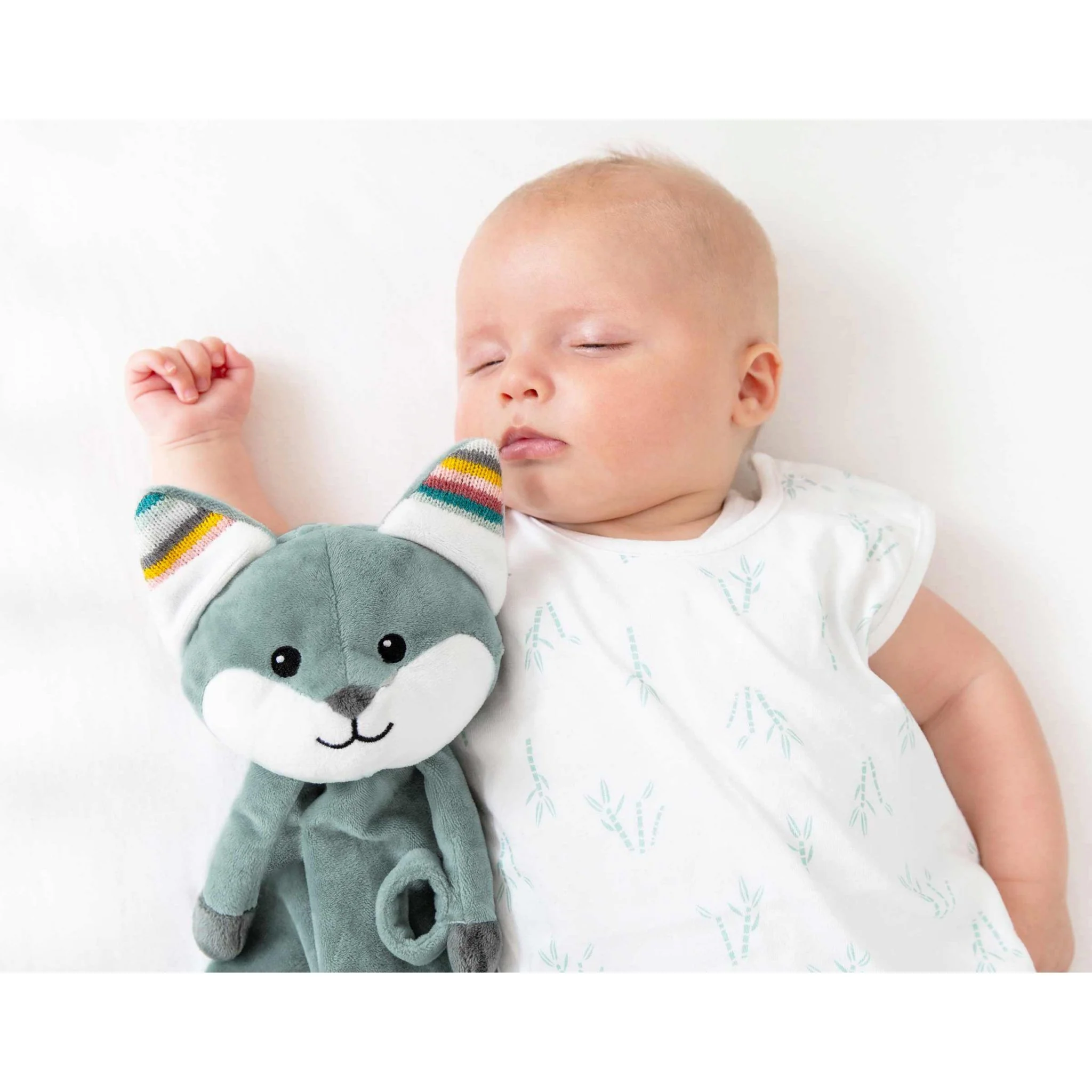 ZAZU Baby Comforter/Pacifier Holder - Image 4